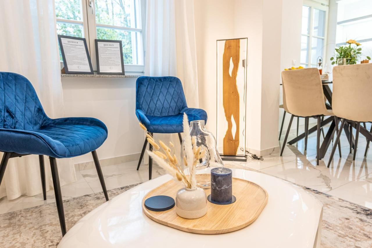 Vivid Luxury Apartment Ludwigsburg - Bluehendes Barock-Forum-Schloss-Modern Esterno foto
